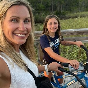 Meet your Posher, Mandy